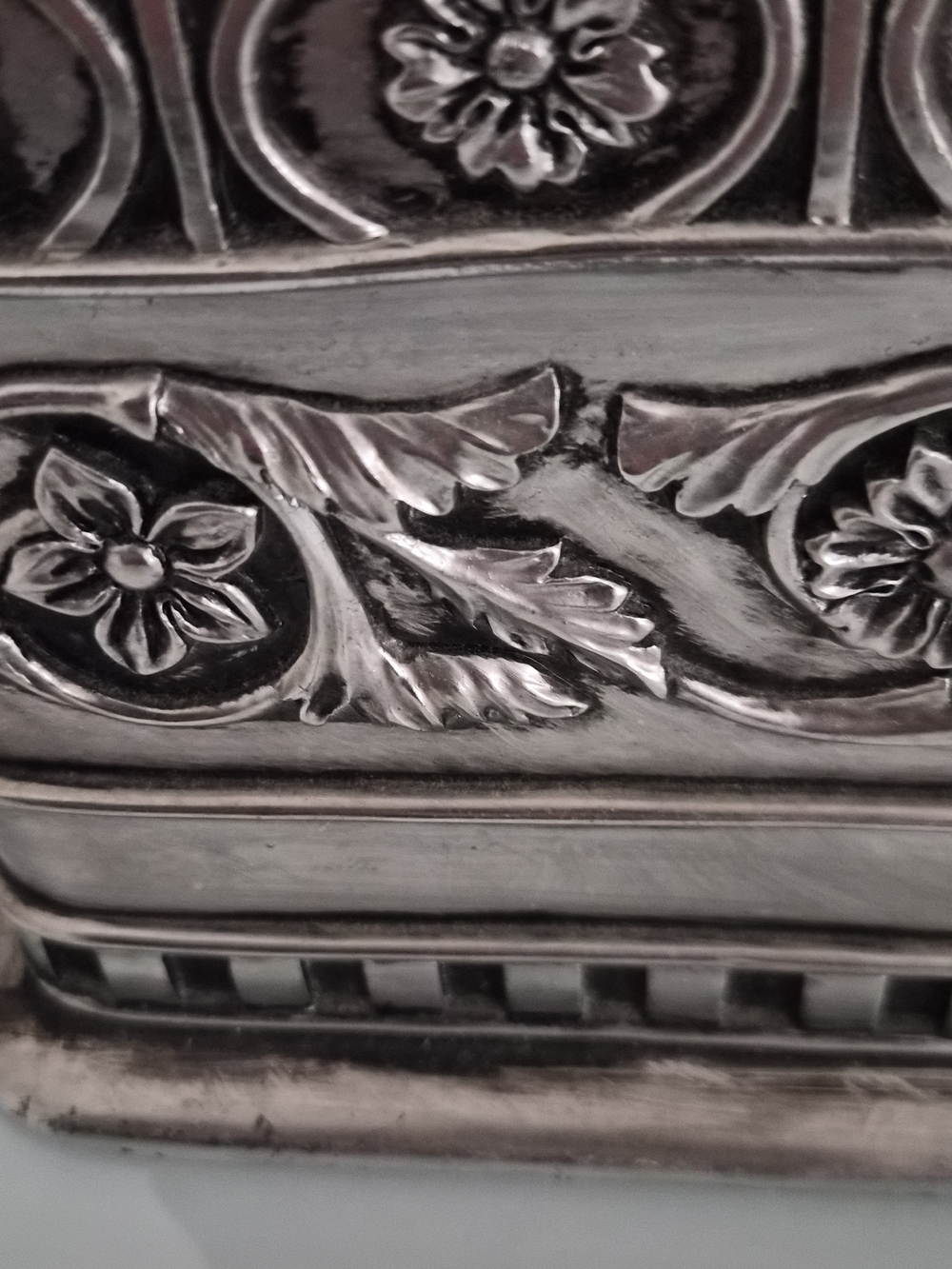 Vintage Ornate Silver Tone Floral Tissue Box Cover | Decorative Home Décor - Picture 7 of 8